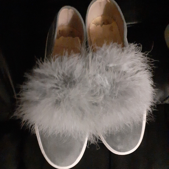 Two pairs of shoes - Picture 2 of 2